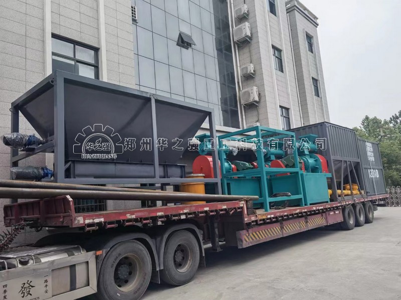 10萬(wàn)噸秸稈有機(jī)肥生產(chǎn)設(shè)備需要哪些？